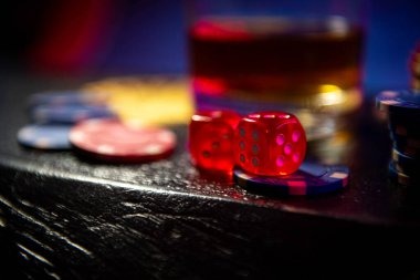 Live dealer rolling three dice in Sic Bo Dadu studio